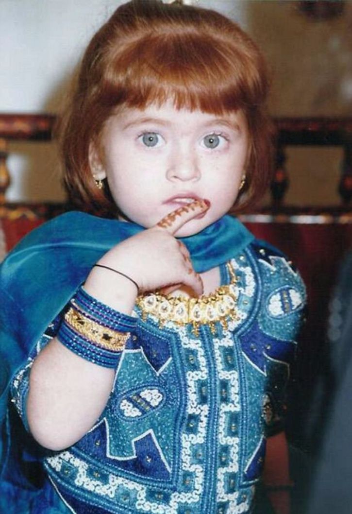 pooja_ganatra_1513254640_725x725