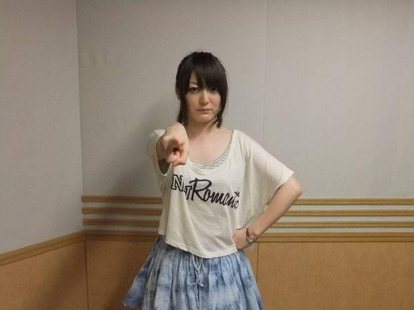 花澤香菜 胸에 대한 이미지 검색결과