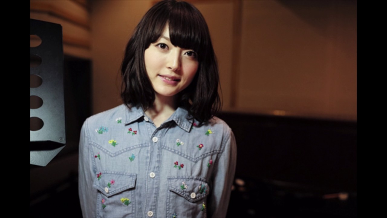 花澤香菜 胸에 대한 이미지 검색결과