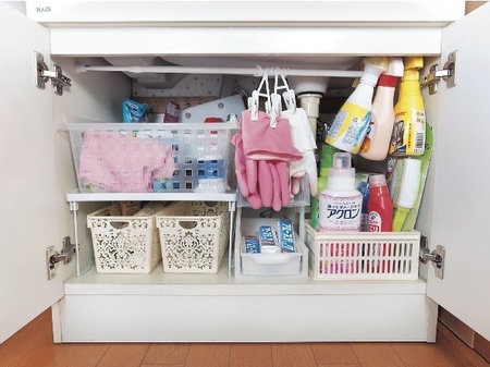 Image result for 洗面所 収納　突っ張り棒