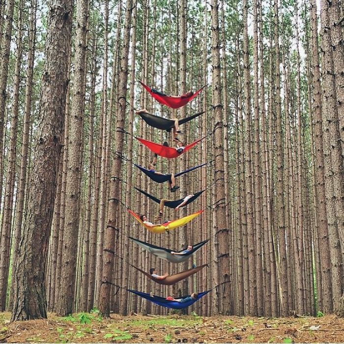 this-woman-has-fun-on-instagram-with-photos-of-people-pretending-to-sleep-in-the-middle-of-nowhere-5a1e7296544bf__700