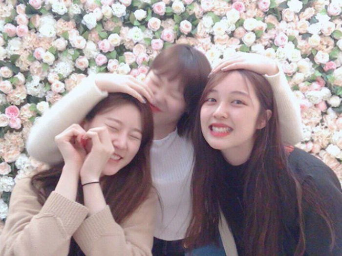 Instagram 'akmu_suhyun'