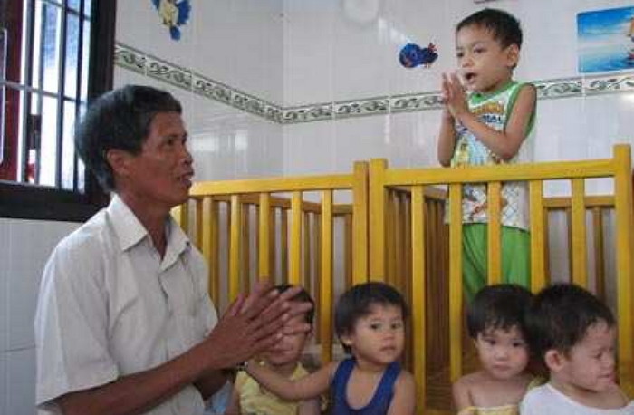 Baby, We Apologise to You 