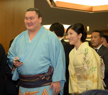 白鵬の妻에 대한 이미지 검색결과