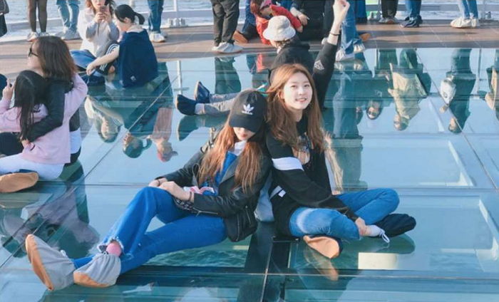 Instagram 'somsomi0309'