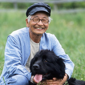 動物大国で一世風靡したムツゴロウさんの現在は Hachibachi