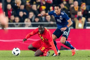 (L-R) Romelu Lukaku of Belgium, Tomoaki Makino of Japan during the friendly match between Belgium and Japan on November 14, 2017 at the Jan Breydel stadium in Bruges, Belgium.(Photo by VI Images via Getty Images)