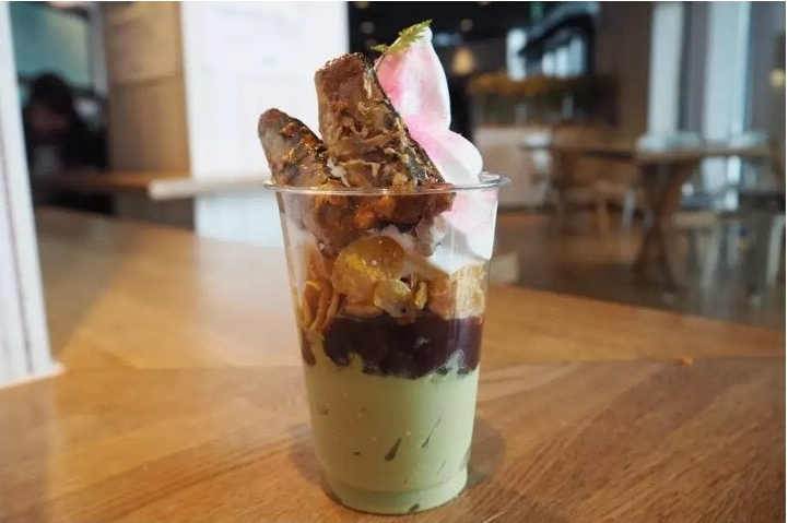 벚꽃 정어리 아이스크림