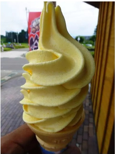 토종닭의 계란 아이스크림