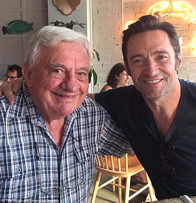 47bd02e800000578-5233119-his_dad_he_then_gushed_about_how_well_his_father_pictured_juggle-a-3_1515025564818