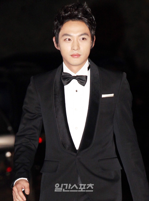 하지원 동생 전태수, 오늘 사망.."우울증 치료 받던 중 비보"