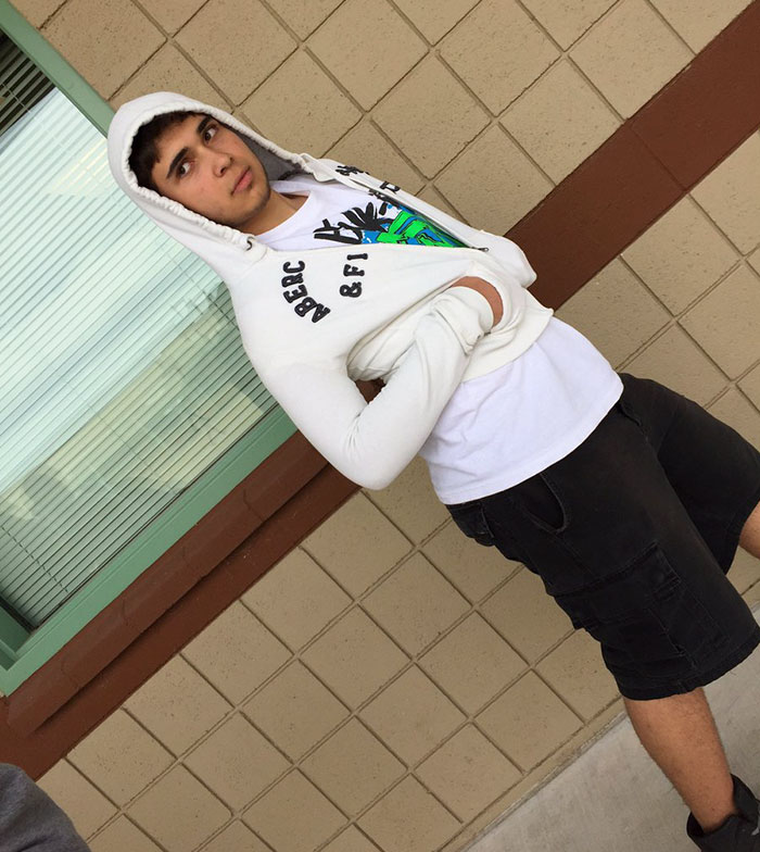 takeherhoodie-guys-movement-17-57f63bc936d7f__700