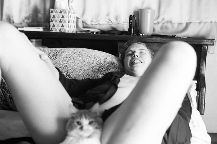 cat-birth-photoshoot-lucy-schultz-4