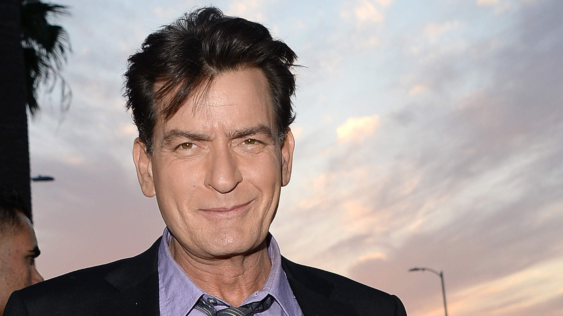 charlie-sheen-today-151116-tease_f77a5ee436792f2e0b78185e2075cc70