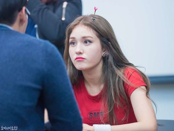 dr0z92rly725b88km568