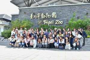グラムール美容専門学校の評判は Hachibachi