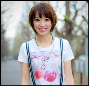 %e9%88%b4%e6%9c%a8%e4%ba%9c%e7%be%8e1-300x289