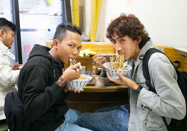 外国人 富士そば에 대한 이미지 검색결과