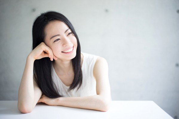 話を聞く女性에 대한 이미지 검색결과