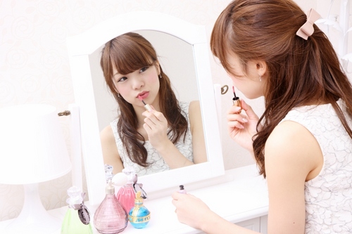 メイクをする에 대한 이미지 검색결과