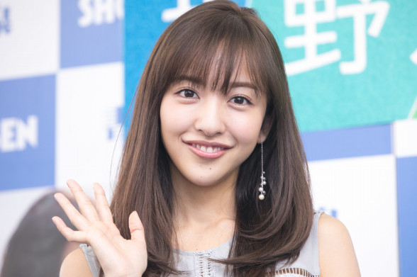 「板野友美」の画像検索結果