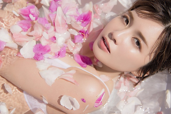 宇野実彩子 グラビア写真集에 대한 이미지 검색결과