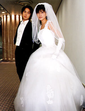 Image result for 柏原崇 結婚