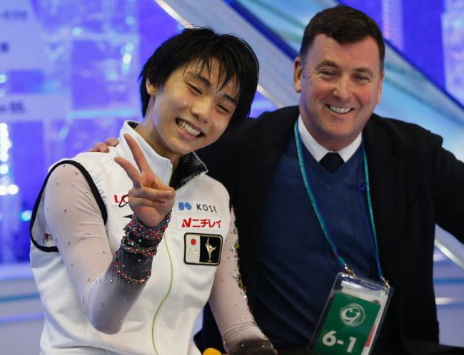 Image result for 羽生結弦 コーチ