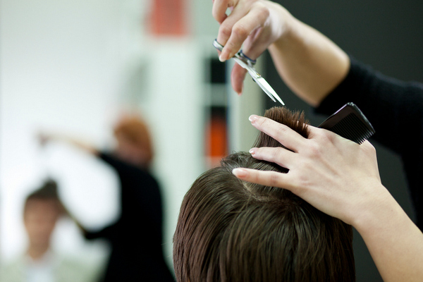 髪　切る人에 대한 이미지 검색결과