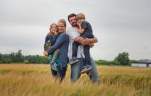 138427-emmy-abrahamson1a-jpg-e1472541018209