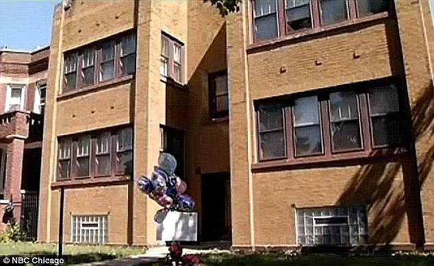 4134782b00000578-4581906-image-a-131_1496859870666