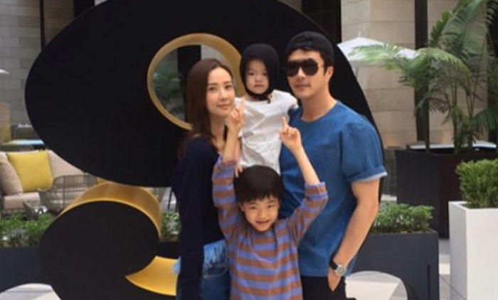 Instagram 'sontaeyoung_official'