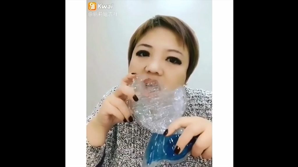 amazing-ice-eating-asmr-compilation-crunchiest-asmr-ever-no-talking-1-mp4_20180206_171928-634