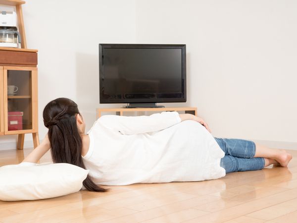 テレビ見る人에 대한 이미지 검색결과