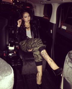 草刈紅蘭 タトゥー에 대한 이미지 검색결과