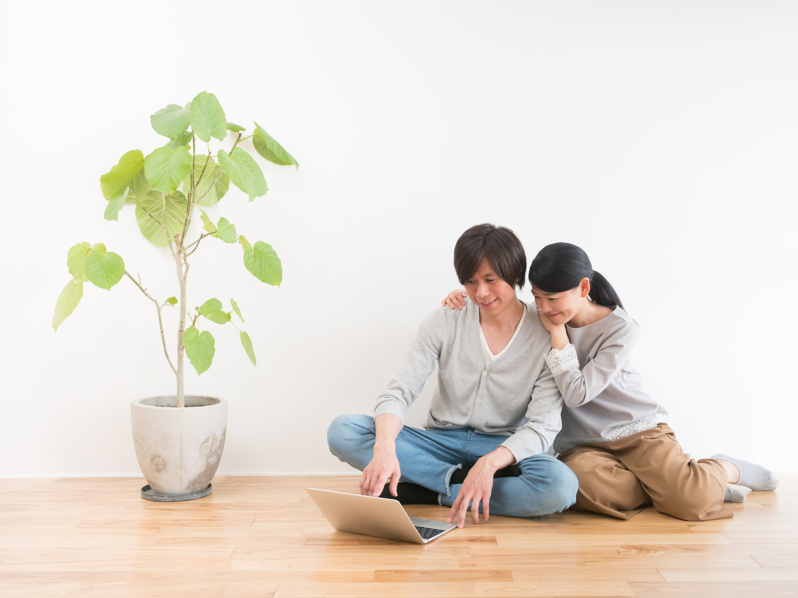 Image result for 男性と女性