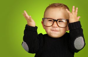 eye-glasses-smile-style-child-children-kid-green-back-ground-1