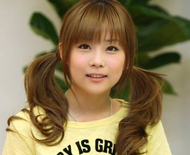 Image result for 重盛さと美