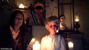 27A92D4B00000578-0-image-a-19_1429264150014