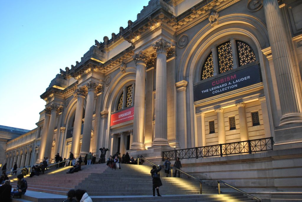 The Metropolitan Museum of Art. Image courtesy of Pixabay.com. The Metropolitan Museum of Art. Image courtesy of Pixabay.com.