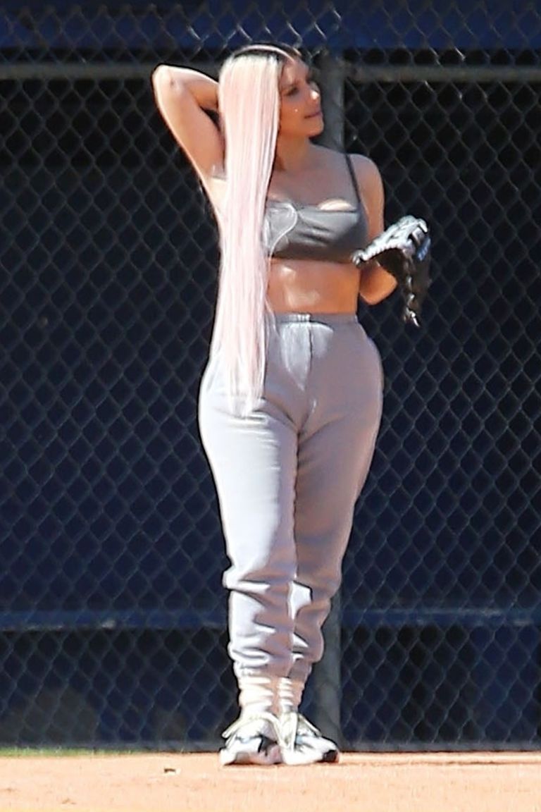 kim-kardashian-plays-softball-3