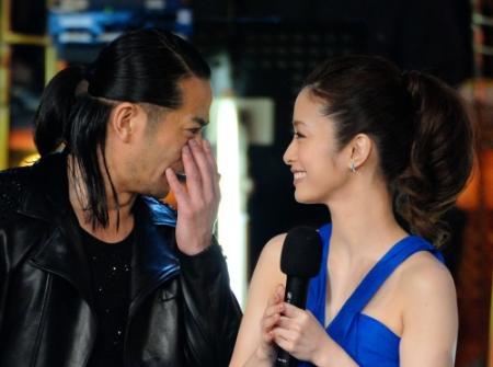 上戸彩 HIRO에 대한 이미지 검색결과