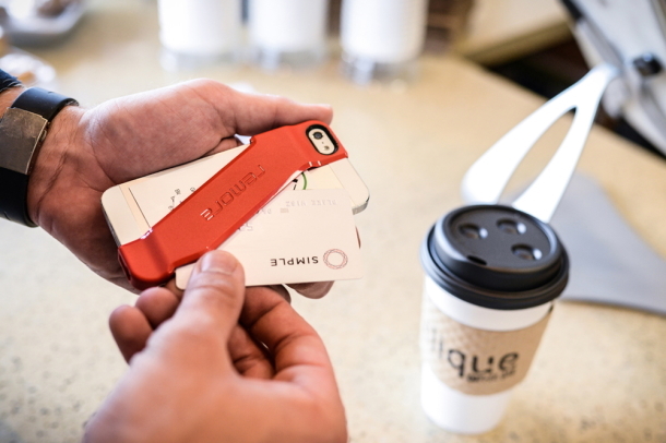 ã¹ããã±ã¼ã¹ãè¦ã人ì ëí ì´ë¯¸ì§ ê²ìê²°ê³¼