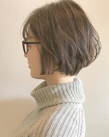 å¾é é¨ã«ãã£ãã丸ã¿ãããããããåä¸ããã®ã¬ã¤ã¤ã¼ãããè¥è¶³ã¯ãã¼ã¹ã«ããã§ã¿ã¤ãã«ã¤ããããããã¯ã¬ã¤ã¤ã¼ã§ããªã¥ã¼ã ã¨åããåºãã¦ãã¾ããéª¨æ ¼ã¾ã§ç¾ããè¦ããã«ããã§ããã