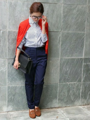 ã¹ãã©ã¤ãã·ã£ãã«ã¹ã©ãã¯ã¹ãã³ããåããã¦ããããã­ã¼ãã¡ã¼ã§æ¬ãªã¹ã¿ã¤ãªã³ã°ã«ãããããã«ã©ã¼ãOKãªãªãã£ã¹ãªããã«ã¼ããªã©ã®ã¯ã³ãã¤ã³ãã¢ã¤ãã ã§åãå¥ããã®ããããããä½ããä»ã®ã¢ã¤ãã ã¯ã·ãã¯ãªè²ã§ã¾ã¨ã¾ã£ã¦ãããã¨ãéè¦ã§ãã