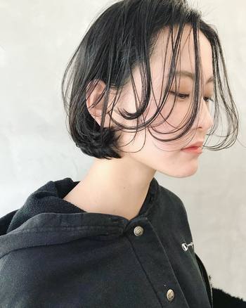 ã«ã¼ã«ã®ãã¥ã¢ã³ã¹ãåãã§ã女æ§ãããè²æ°ãæãããªå°è±¡ãæ¼åºã§ãããã·ã§ã¼ãããã大人ã«ã¸ã¥ã¢ã«ãªè£
ãã«ãã£ãããªãã¿ã¾ãã