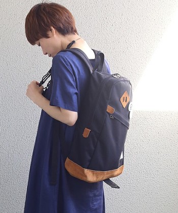 ãã£ããæãè¯ãããã¾ãåã¿ãæããããªãå°å½¢ãªã¥ãã¯ããããªãã¿ã¼ããããã¦å¯æãã§ããã·ã³ãã«ãªã¯ã³ãã¼ã¹ã«ãããã¨ãªã¥ãã¯ãèè² ã£ã¦ã