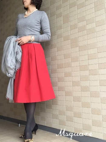 ã²ããé ããé·ãã®ãã¬ã¢ã¼ã¹ã«ã¼ãã¯ãèã®å½¢ããã¬ã¤ã«è¦ãã¦ããã¾ãããããã¹ãã³ã³ãã¯ãã«ã¾ã¨ãã¦è
°é«ã«çããªãã¨ãã¹ã¿ã¤ã«ãããè¯ãè¦ãã¦ä¸åã«ã