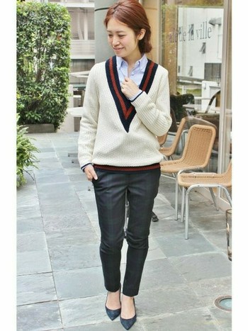 ä»å¹´æµè¡ã®ãã«ãã³ãããã¨ã·ã£ãã®çµã¿åããã ãã¬ããã¼ã¹ã¿ã¤ã«ã¯ãªãã£ã¹ã«ãçãããå®çªã¹ã¿ã¤ã«ã§ãã