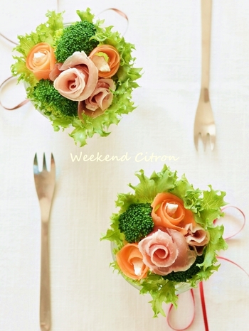 éèã®å½©ãã¯ããã¼ãã£ã¼ã·ã¼ã³ã«ã¯ã´ã£ããããã©ã³ã¹ãåãã¦ä¸ç³äºé³¥ã§ãã­ï¼ã¯ãªã¼ã ãã¼ãºå¥ãã®ãã³ã¸ã³ãçãã ãããããã£ã¨å·»ãã¦ãããªã«ã¬ã¿ã¹ãæ·ããã°ã©ã¹ã«ãã­ãã³ãªã¼ã¨å±ã«ããã¦è¡ãã ããã¾ãã§ãéèã®ãã¼ã±ã¿ããã§ãã¨ã£ã¦ããæ´è½ã§ãã­ããã¼ãã£ã¼ã·ã¼ã³ã«ã«è¯ãæ·»ãã¦ããããã§ãã­âª